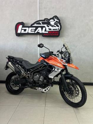 TRIUMPH TIGER 800 XCX TRIUMPH TIGER 800 XCX